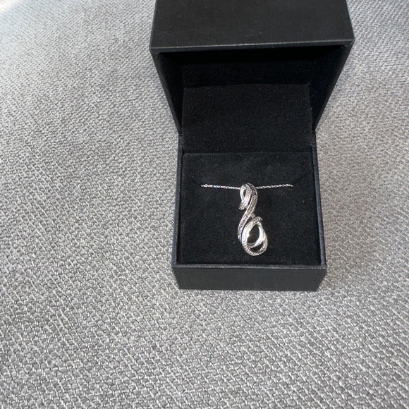 Sterling silver necklace - Picture 1 of 2